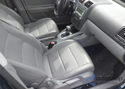 2007 Volkswagen Jetta 2.5 из США, поврежденный, VIN 3VWSG71K27M044793